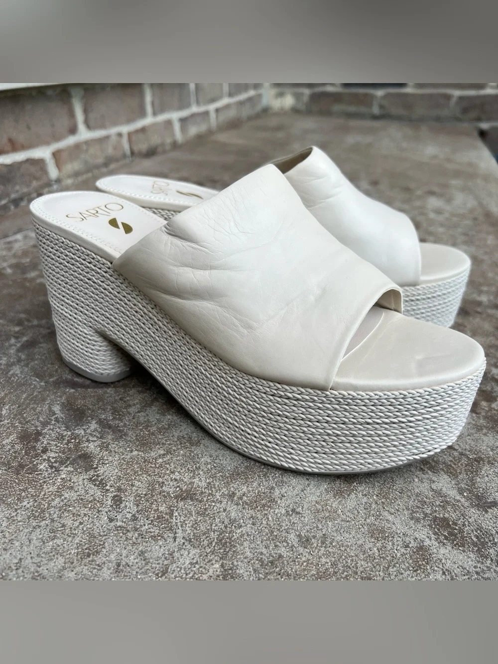 NEW Franco Sarto Womens Coco Platform Sandals Creamy Beige Sz 8.5